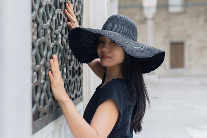 Rooftop Photoshoot in Istanbul - Stop 1: Süleymaniye Mosque views that look good even when the route is short