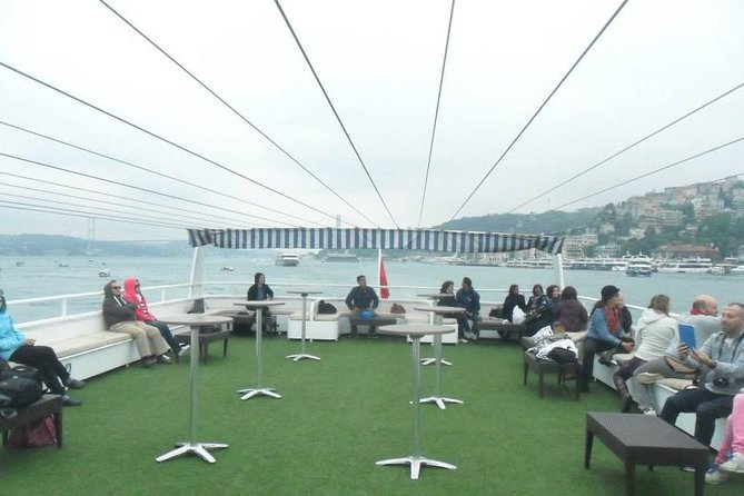 Short Guided Bosphorus and Golden Horn Boat Tour - Bosphorus in Two Hours: What You Actually Get