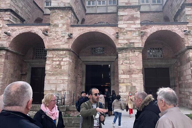 Skip lines Private Old City Tour in Istanbul - Sultanahmet District Lunch Break: Pick a Local Place and Reset