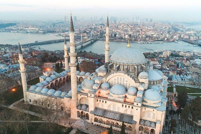 Skip the Line: Topkapi Palace Including Süleymaniye Mosque and Ceramics Workshop in Istanbul - Timing tips: wear the right shoes and protect your day