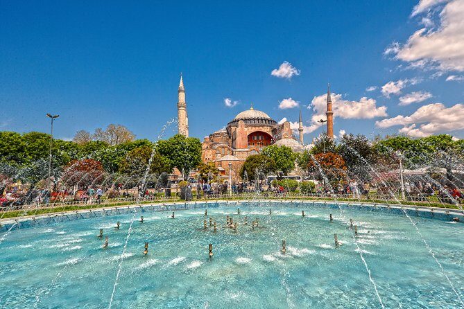 Small Group: Best of Istanbul Tour with Hagia Sophia Tickets - Timing, walking, and lunch: how the day really flows