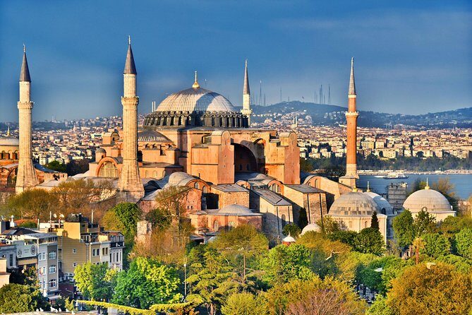 Small Group Full-Day Istanbul Old City Tour with Lunch & Tickets - Hagia Irene Museum: a calmer finale with strong atmosphere