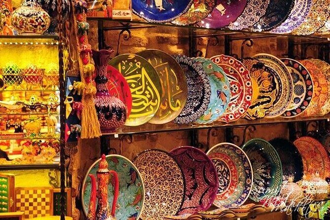 Small-Group Istanbul Old City Guided Tour - Grand Bazaar (and the Sunday Spice Market swap) without shopping chaos