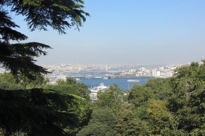 Small-Group Topkapi Palace and Harem Tour with Tickets - Why the Small Group Size (Max 14) Changes Everything