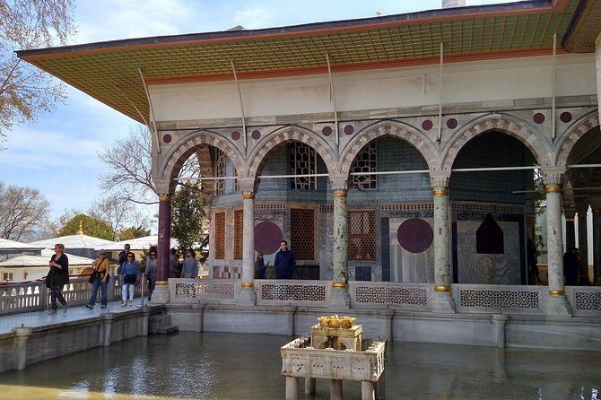 Small-Group Topkapi Palace and Harem Tour with Tickets - What You Can (and Can’t) Expect to See on Your Own