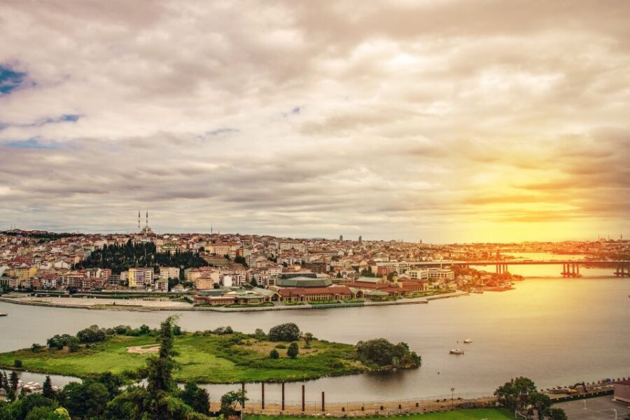 Soap Opera tour: Golden Horn via Public Ferry – Half Day - St. George’s Cathedral: Neo-Classical Outside, Soap-Look Interiors Inside
