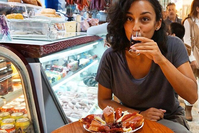 Street Food Tour in Istanbul [Don't Miss it] - Spice Market to Eminönü: learning flavors, then eating balık ekmek on a boat