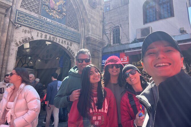 Strolling Through Istanbul's Artistic Streets - Timing, Weather, and Getting There Without Stress