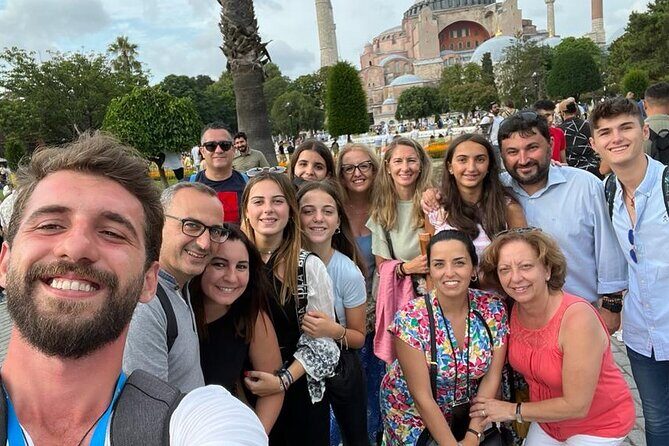Suleyman's magnificent path: Mosques and Bazaars Tour - Süleymaniye Mosque: views, mausoleums, and why it’s a top pick