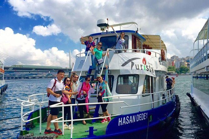 Sunset boat trip on the Bosphorus and Golden Horn - The 2-hour Bosphorus cruise: what the itinerary really delivers