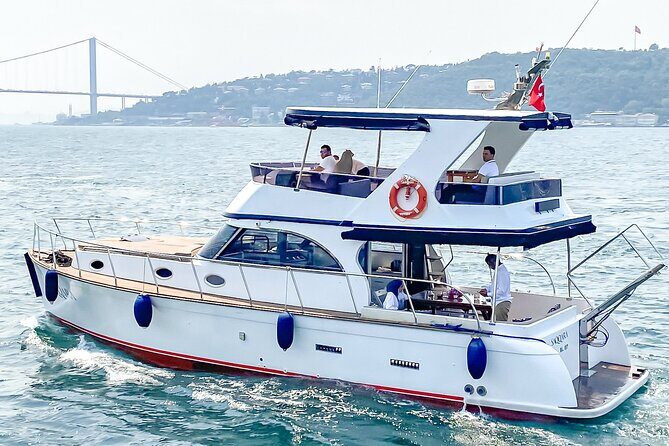 Sunset / Noon Bosphorus Cruise by Private Yacht - Ortaköy Mosque: a landmark right by the bridge