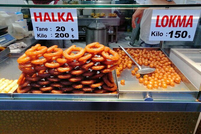 Taste Of Old City Street Food Tour with Local Guide - Kadınlar Pazarı Women’s Market: Where Ingredients Become Stories