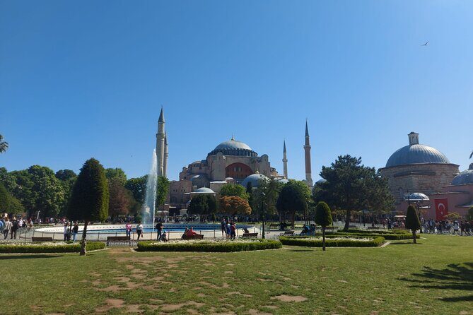 The Must See Old City Tour in Istanbul - Topkapi Palace: where Ottoman power lived