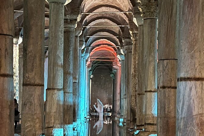 Topkapi Palace/Harem, Basilica Cistern, Grand Bazaar Private tour - The Basilica Cistern: 1 Hour Underground That Changes the Mood
