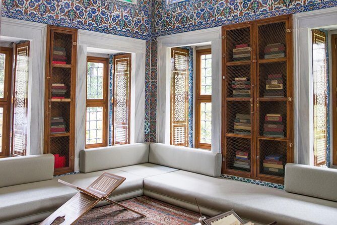 Topkapi Palace Skip-The-Line Entry with Guided Tour - Harem Time: Expect Highlights, but Confirm What You’re Actually Getting