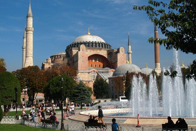 Topkapı Palace with Harem & Blue Mosque Guided Tour - Blue Mosque: where the interior details matter most