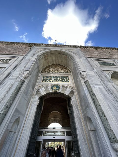 Topkapi Palace&Harem-Guided Tour-Skip lines- All tickets inc - Second courtyard: empire council, kitchens, and the Harem