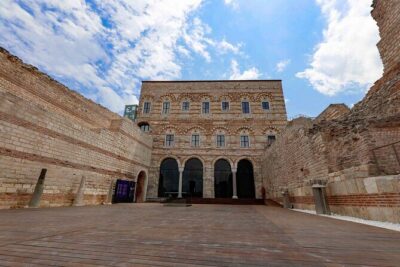 Tour of Byzantine and Constantinople, in istanbul - Pickup in Fatih and the Golden Horn warm-up