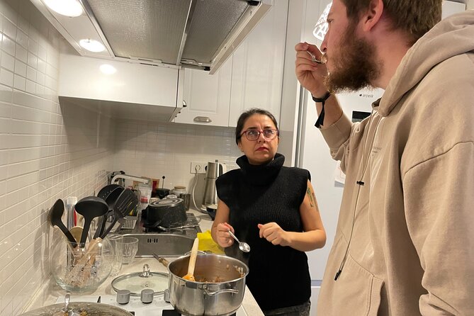 Traditional Home Cooking with a Local in İstanbul City Center - Turkish Coffee and Dessert: The Ending That Feels Complete