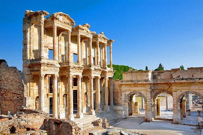 Turkey Classics 7 Day Escorted Tour from Istanbul - Troy and Kuşadası: Museum Time Plus a Real Village Stop
