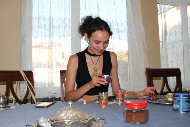 Turkish Coffee on Sand and Fortune-Telling Workshop by Gentlemen - Walking Part: Istiklal Caddesi and Getting Oriented in Beyoğlu