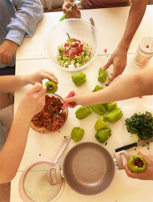 Turkish Cooking Course - Home Cooking Class in Istanbul - The Istanbul Neighborhood Feel: Where You’ll Meet and How to Get There