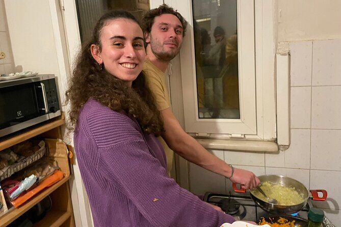Turkish Meze Cooking for Beginners in Istanbul - Finding Rasimpaşa in Kadıköy: What the 8:00 pm Start Means