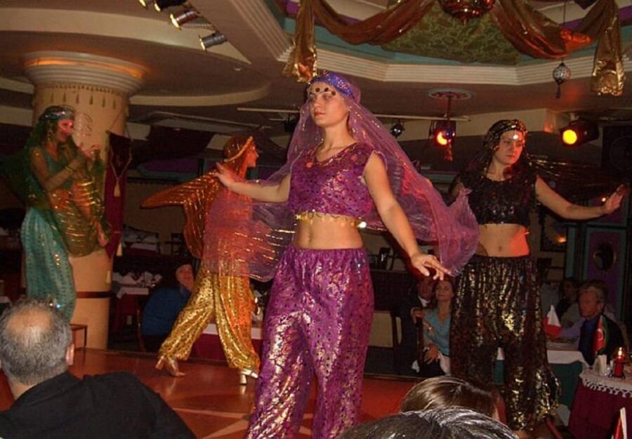 Turkish Night Show: Unlimited Alcohol, Dinner and Transfer - How the Evening Runs: Pickup, Drinks, Dinner, and the Dance Break