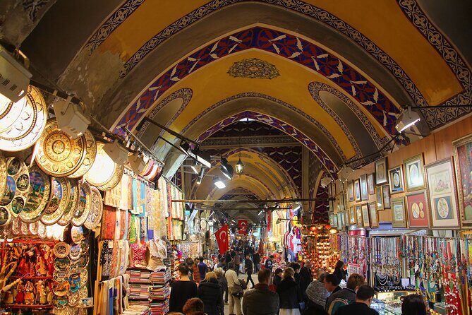 VIP Istanbul-Topkapi Palace Hagia Sophia Blue Mosque GrandBazaar - Topkapi Palace: skip the line, then spend your time where it counts