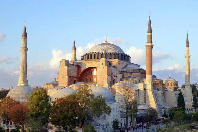 VIP Istanbul-Topkapi Palace Hagia Sophia Blue Mosque GrandBazaar - Hippodrome: the ancient intro to Istanbul’s power plays