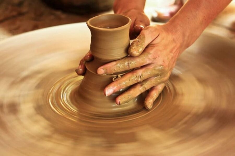 Visit to Cappadocia ceramic workshop and carpet store - Shopping without getting lost: carpets, ceramics, and what you should look for